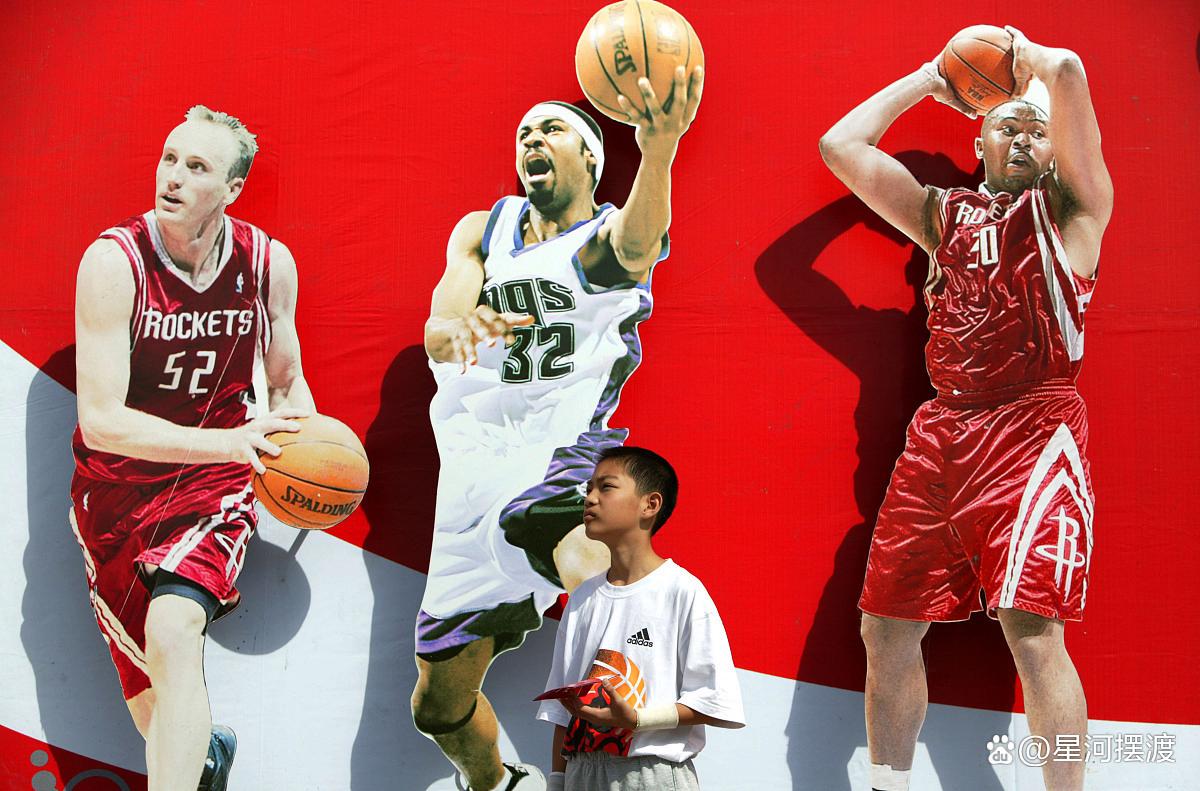 成都蓉城内部会议纪要流出——集结日单刀错失,NBA季后赛使命明确,控场能力受关注 成都蓉城内部会议纪要流出——集结日单刀错失,NBA季后赛使命明确,控场能力受关注